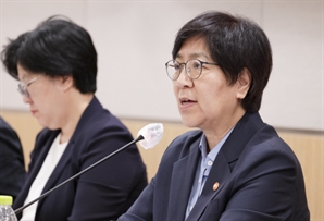 정은경 복지부 장관 “국립대병원 복지부로 이관해 지·필·공 강화"