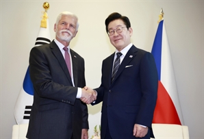 대통령실 "정상외교 안정 궤도…APEC 등으로 모멘텀 이어갈 것"