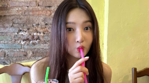 "이서진·레드벨벳 조이도 먹었다"…美 LA 전설 '핑크 핫도그' 한국 상륙하나