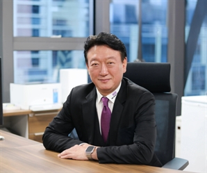 넥센타이어 '2025 한국경영대상' 수상…AI·자동화 성과