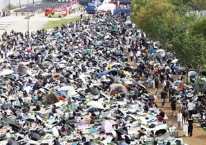 “한강에서 다 죽여버릴 거야”…불꽃축제 앞두고 테러 예고글, 경찰 추적