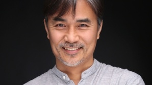 김상열연극상에 이해성 극단 고래 대표