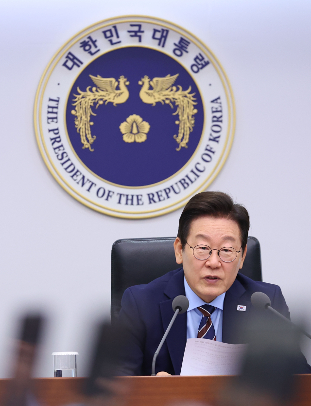 이재명 대통령이 2일 용산 대통령실에서 수석보좌관회의를 주재하고 있다. 연합뉴스