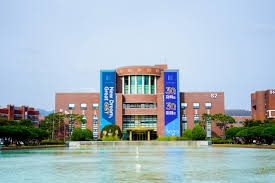 GIST, 비리로 물러난 총장 ‘연봉 1.5억’ 명예교수로