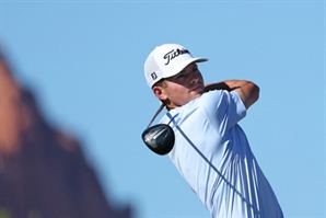 '2024년 데뷔' 브레넌, PGA 유타 뱅크 챔피언십 단독 선두