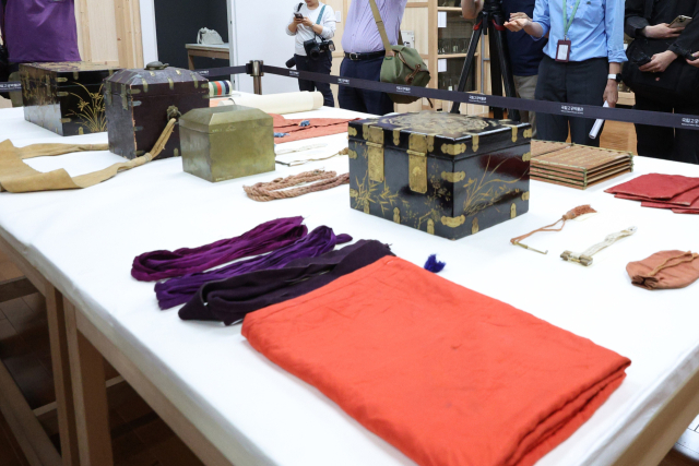 수장고에 보관된 어보, 어책, 교명 등 조선 왕실 유물.뉴스1