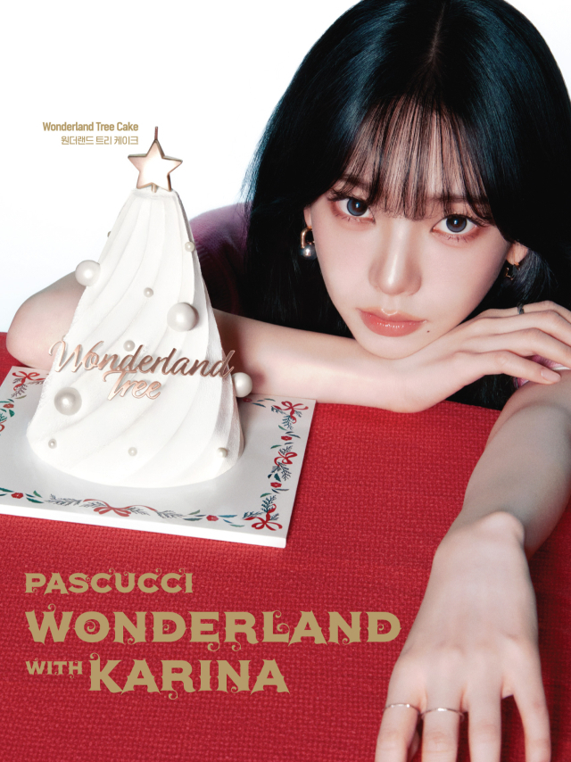 SPC에서 운영하는 카페 파스쿠찌가 브랜드 모델 카리나를 앞세워 크리스마스 캠페인을 시작한다. 사진 제공=SPC