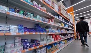 “창고형 약국, 약 오남용 유발”…정부, 약사법 개정 추진