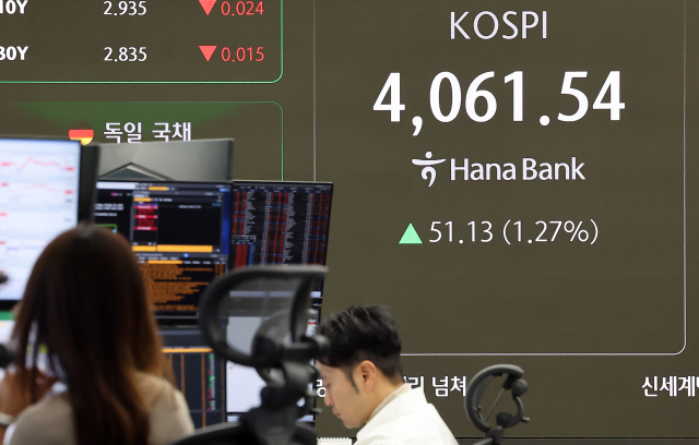 60대 엄마들은 주식 '대박', 20대 아들은 '폭망'…무슨 일?