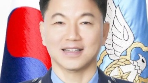국방부 정책실장에 김홍철 예비역 공군 준장 임명
