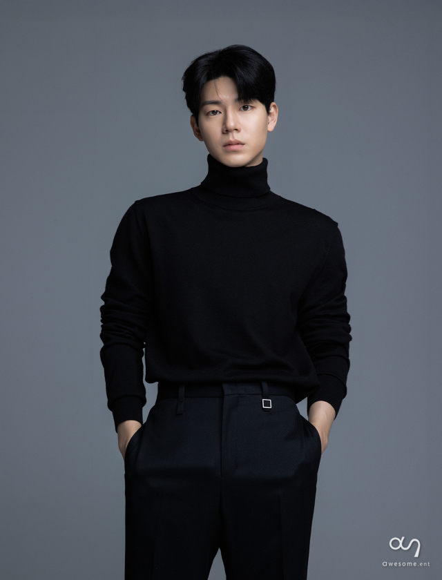 tvN '신사장 프로젝트'에서 조필립 역을 맡은 배우 배현성. 사진 제공=어썸이엔티