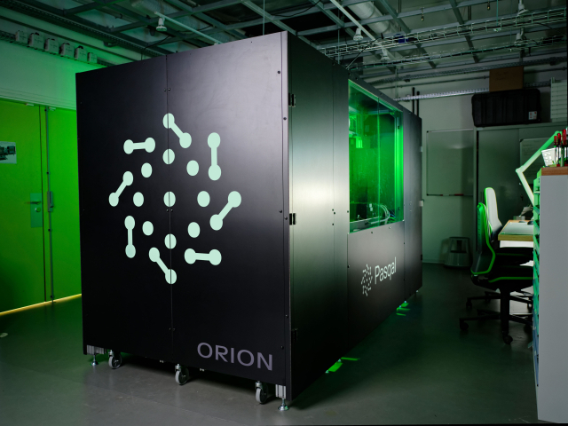 파스칼의 중성원자 기반 양자컴퓨터. 사진 제공=두나무앤파트너스