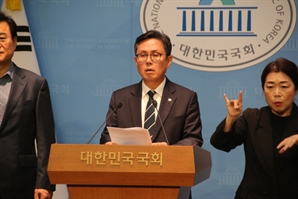 "송전망 건설 민간참여 허용"…與 '전력망 확충 3법' 발의