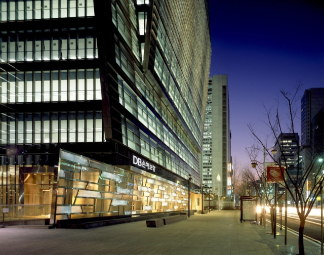 DB손보, ‘보행자 사고 변호사 자문비 특약’ 인기[코주부]