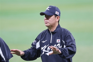 사령탑 데뷔전 앞둔 류지현 감독 “막중한 임무와 책임감, 사명감 느낀다”