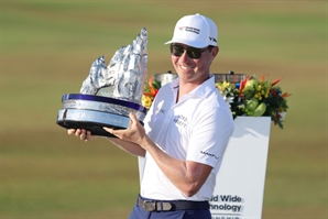 ‘버디 10개’ 그리핀 “프로암 땐 드라이버샷 토핑 났는데…”