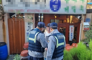 경찰에 "1600만원 이체 어떻게 해요?"…그 한마디가 '노쇼 사기' 막았다