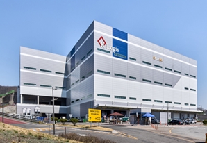 코람코, 만실 임대매출에 추가 수익까지…물류센터 지붕 태양광 발전