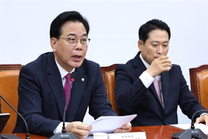 송언석 "김용범, 김어준에 머리 조아려…지선 출마하나"