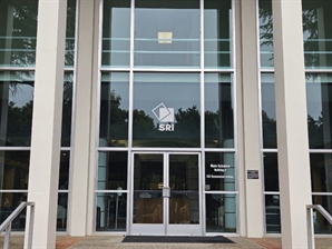 美싱크탱크 SRI, 특허 1.3만개 보유한 'R&D 메카'…"韓 제조업 탄탄" 파트너 낙점