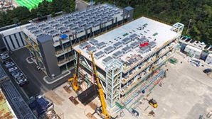 [미리가본 RE 100 산단] '에너지 독립 실증' 본궤도 올랐지만 인프라·비용 장벽 여전