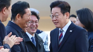 누리호 성공에 李대통령 "우주개발 역사 새 장…이건 시작에 불과"