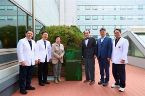 고대구로병원, 병원 내 기부공간 ‘인봉가든’ 현판식 개최