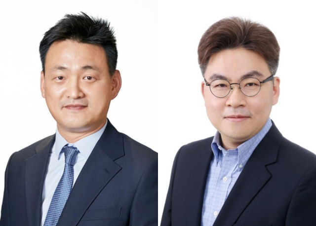 LG CNS 2026년 정기 임원인사에서 부사장으로 승진한 김태훈(왼쪽) LG CNS AI클라우드사업부장과 최문근 LG CNS Entrue부문장. 사진 제공=LG CNS