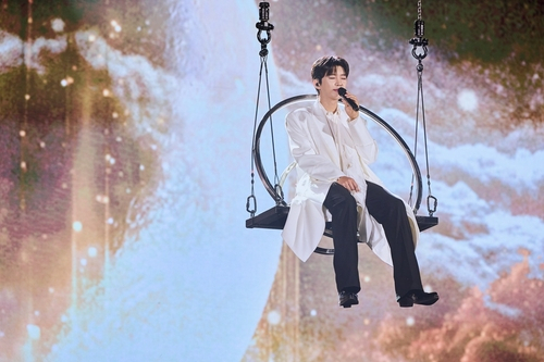 물고기뮤직 제공