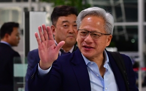 '버블론' 불안했나…엔비디아, 흔들리는 주가에 '조목조목' 이례적 반박