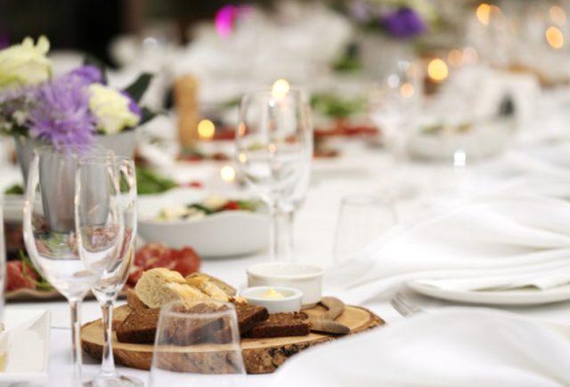 "돈 대신 몸으로 갚을게요"…미슐랭 돌아다니며 음식값 먹튀한 인플루언서의 정체는