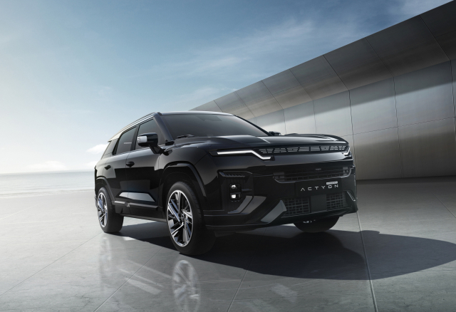 KG모빌리티의 액티언 하이브리드. 사진제공=KG모빌리티