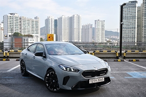 작은 체격에 반전의 퍼포먼스를 과시하는 콤팩트 모델 - BMW M235 xDrive 그란 쿠페[별별시승]
