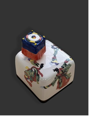 부산 무형유산 문화상품 ‘고와예’ 중 동래고무를 담은 아리랑 오르골. 사진제공=부산시