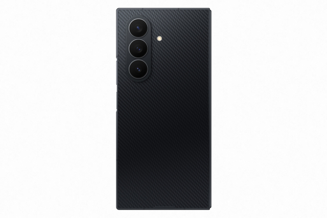 삼성전자가 3단 폴더블 스마트폰인 ‘갤럭시 Z 트라이폴드’를 공개했다. 9일부터 삼성 강남 등 전국 20개 매장에서 체험 가능하고 12일부터 판매된다. 사진제공=삼성전자