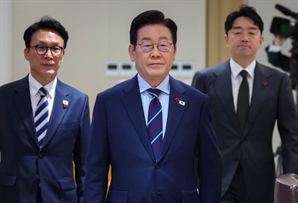 李 "내란, 나치 전범처럼 처벌…종교 정치개입은 위헌"