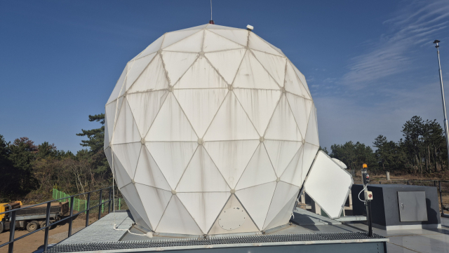 한화 위성공장서 年 100기 찍어낸다…관광도시 제주의 변신