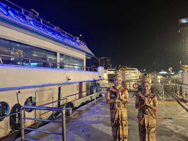 도심 야경·꽃 농장·스파까지…나흘간 태국 두 도시 정복기