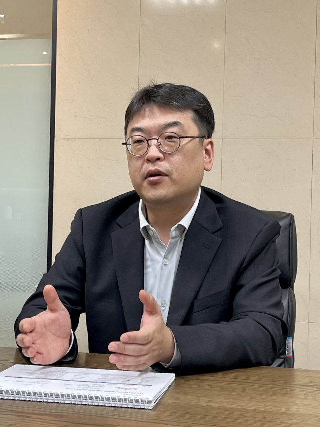 홍성우 알지노믹스 최고개발책임자(CDO) 부사장이 2일 서울 여의도에서 서울경제신문과 인터뷰하고 있다. 사진 제공=알지노믹스