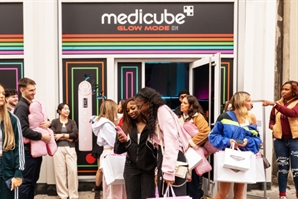 "한국산 최고" 미국인들 너도나도 사더니 이 정도?…초대박 터진 K화장품