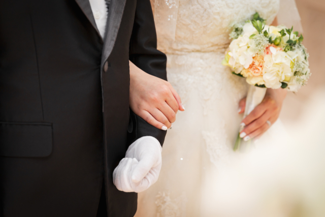 "아들 낳아주면 1억, 40세 연하면 좋겠다"…79세 英 귀족 공개구혼 '시끌'