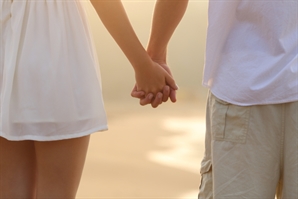 데이트 잘 하다 “우리 부모님 케어 좀”…돌싱들 호감 '뚝' 떨어지는 최악의 말·행동은?