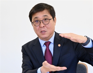 “아트·푸드·뷰티·관광 연계…K컬처 1000조 시대 꿈 아냐”