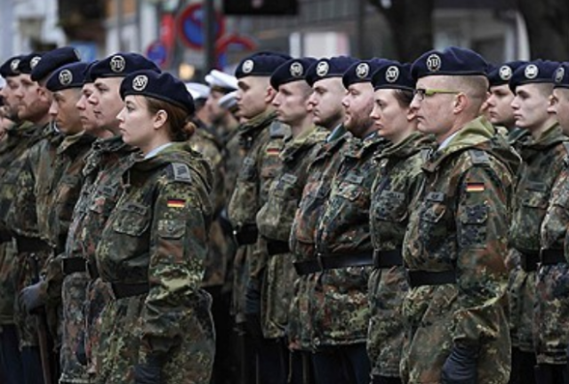 "군대? 총알받이로 희생되기 싫어"…'병역 반대' 독일 학생단체, 대규모 수업거부 예고