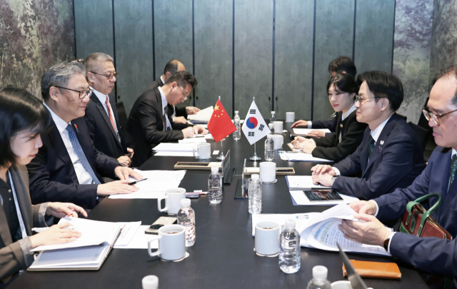 [단독] 김정관, 다음주 訪中 …2단계 FTA·희토류 협력 등 급물살