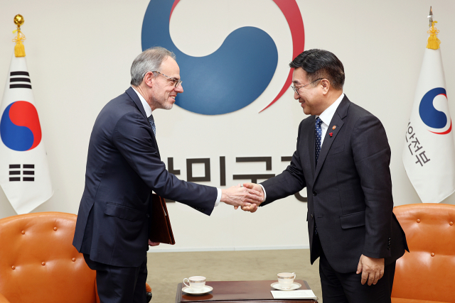 행안부, 아마존과 접선… "AI 민주정부 도약 위해 서비스 개선"