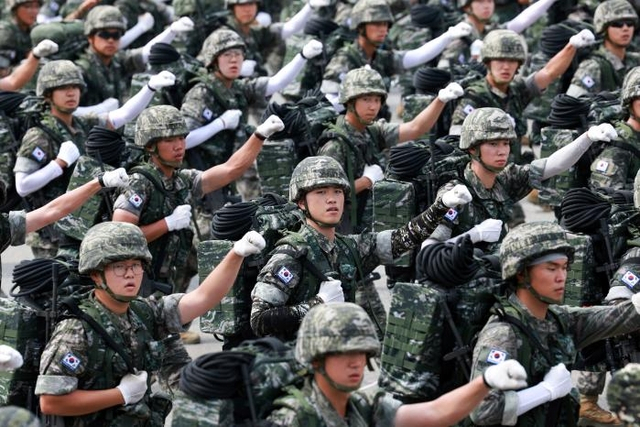 북한과 전쟁서 지지 않으려면…유지해야 할 최소 軍병력은[이현호의 밀리터리!톡]