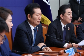 김병기 "尹 정치 검찰, 조작기소에 가담…강제 수사해야"