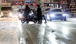 "평소 30분 거리 8시간 걸렸다"…'늑장 제설' 신고만 2000건 넘어