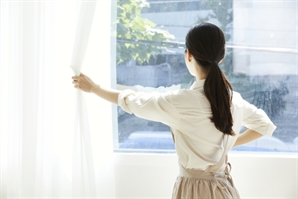 "추워 미치겠다" 창문 꼭꼭 닫아놓은 당신…'당장 여세요' 경고 나왔다는데